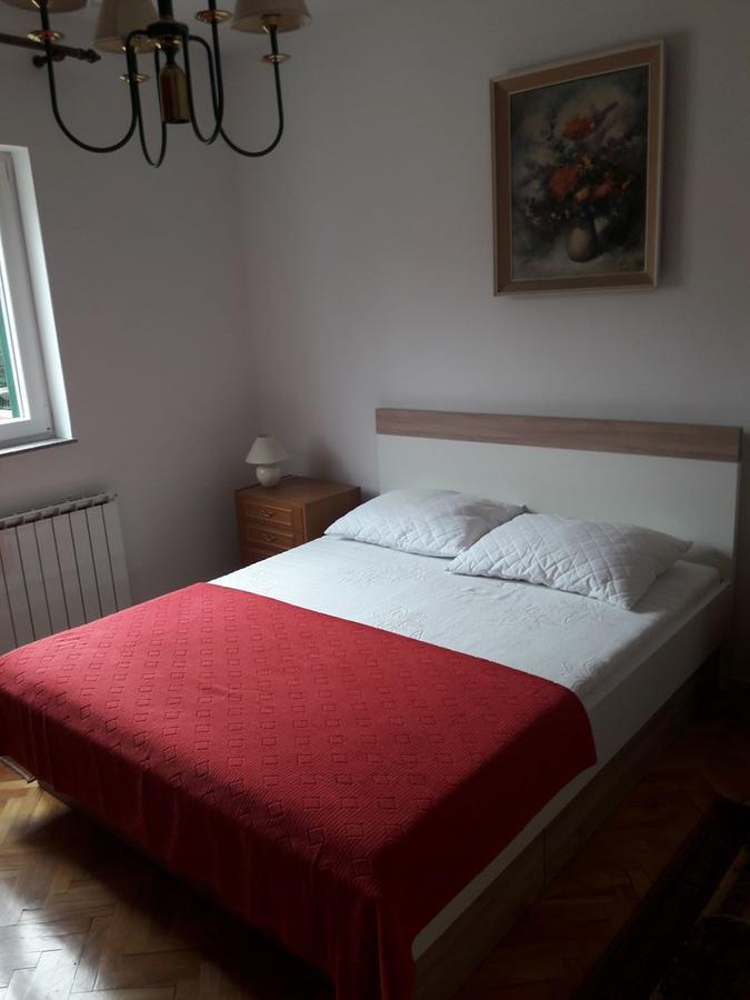 Countryside Family Retreat Διαμέρισμα Σίμπενικ Εξωτερικό φωτογραφία
